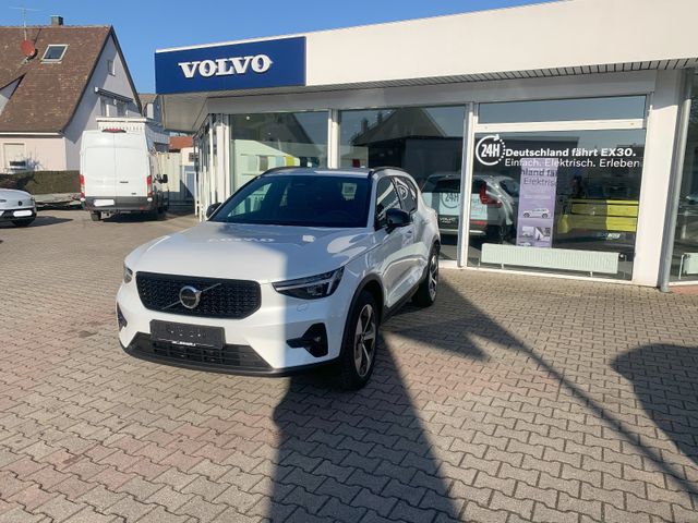 Volvo XC 40 Plus Dark 2WD