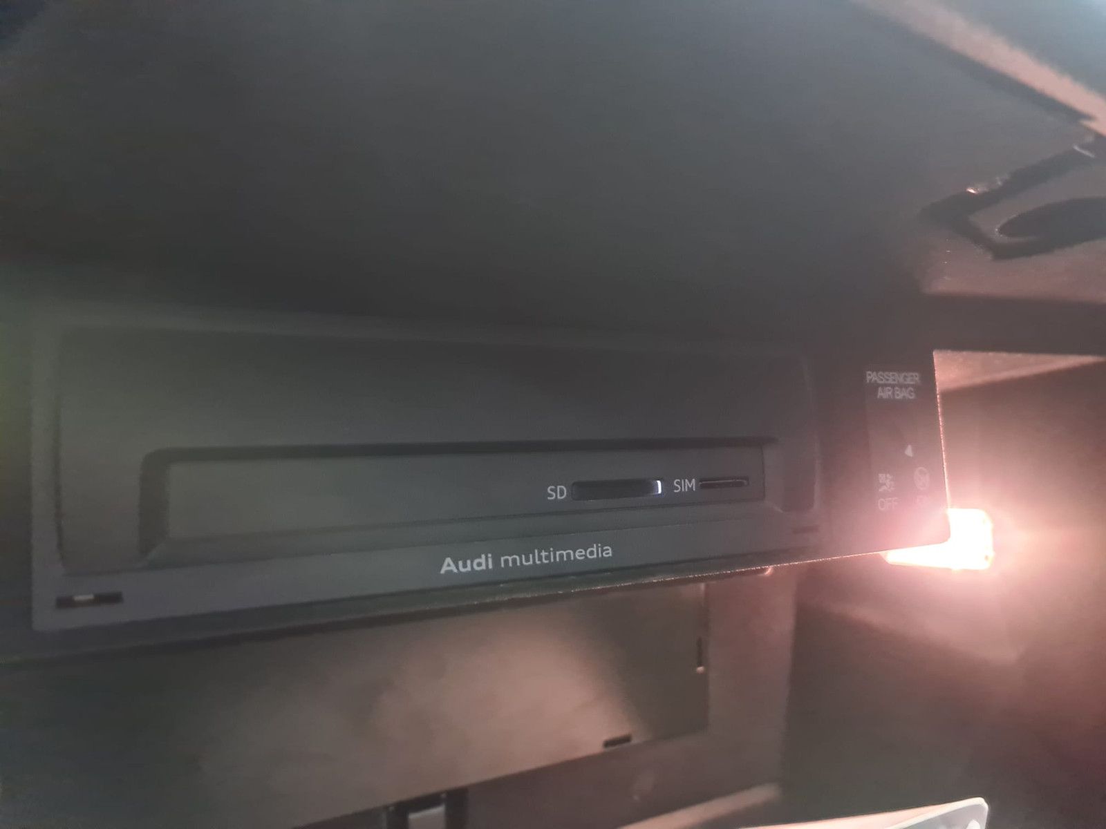 Fahrzeugabbildung Audi Q3 35 TDI / LED / VIRTUELL/LED/SCHECKHEFT