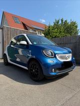 Smart ForFour 0.9 66kW passion passion - Smart: Blau