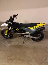 Husqvarna 701 Super Moto - HUSQVARNA MOTO