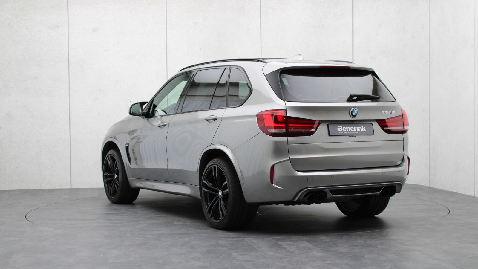 BMW X5 M, B&O, TV, Pano, Sitzebeluft. AHK, HUD, 360°
