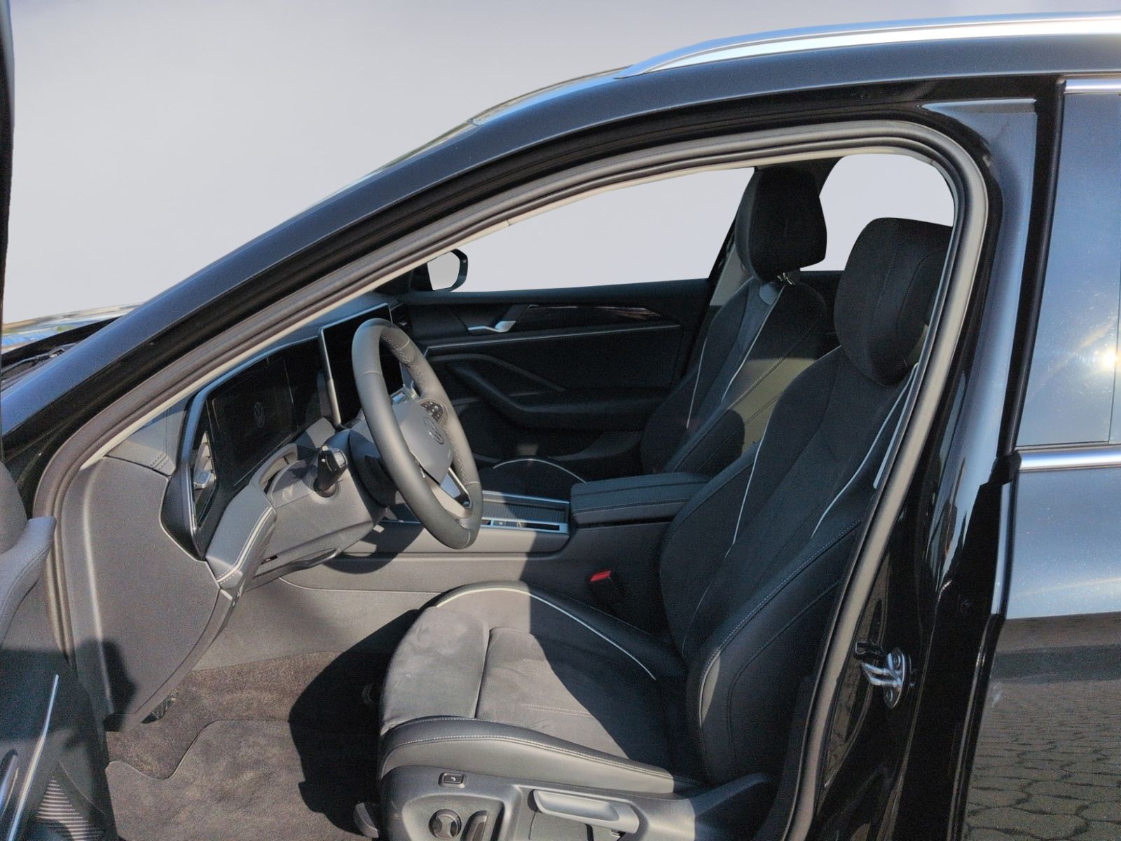 Passat 1.5 eTSI DSG Business KAMERA+AHK+NAVI