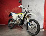 Husqvarna 701 Enduro  1.Hand Finanzierbar