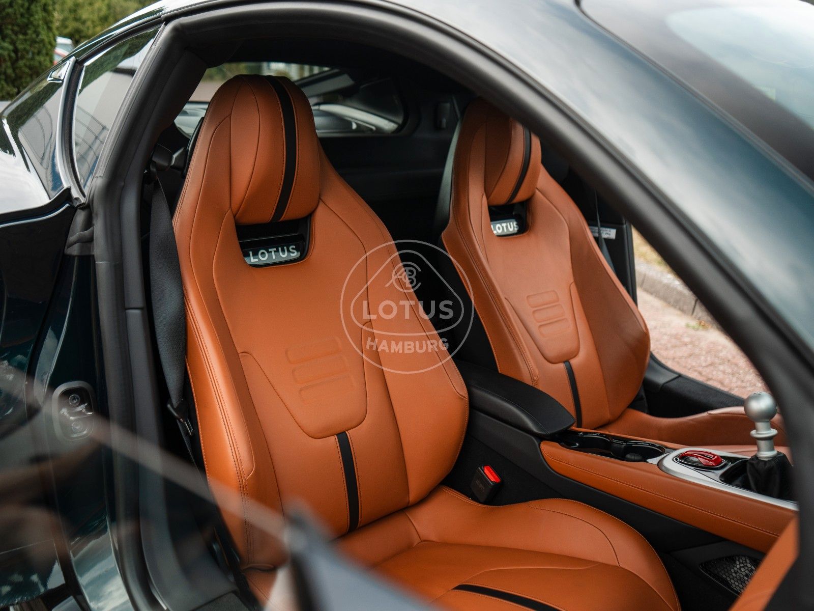 Fahrzeugabbildung Lotus Emira V6 First Edition