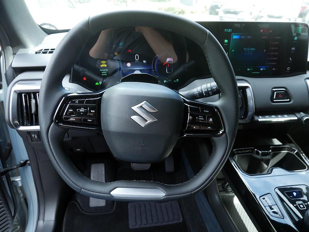 Suzuki e Vitara eAxle Comfort SHZ KAMERA NAVI ACC LED