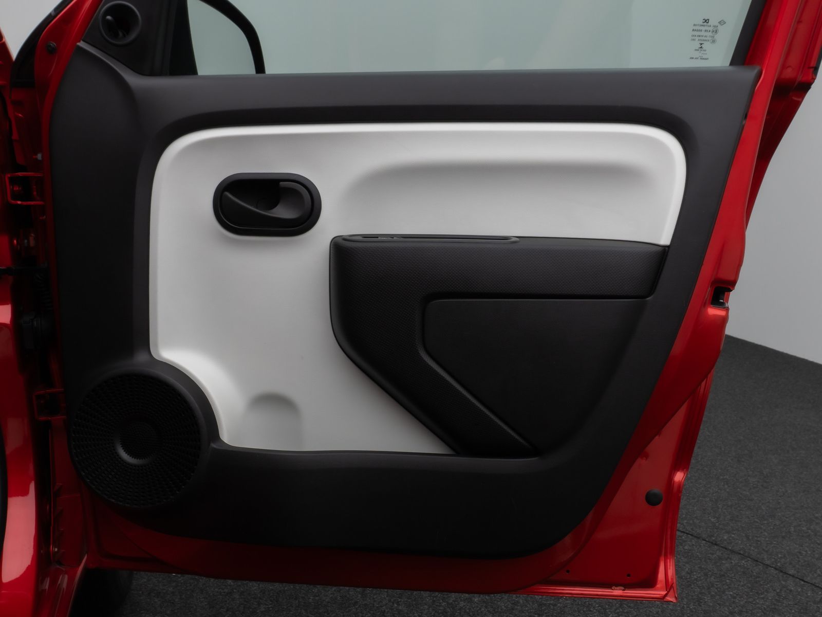 Fahrzeugabbildung Renault Twingo Life Bluetooth USB Tempomat