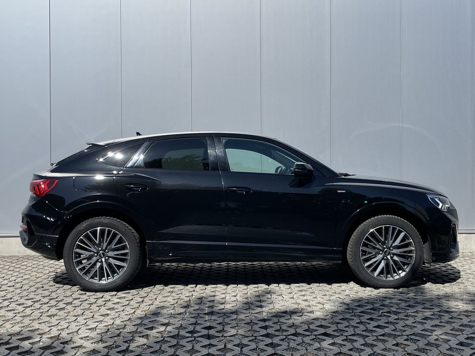 Audi Q3 40 TDI Sportback QUATTRO 2x S-Line TOW BLIS H imagem 3