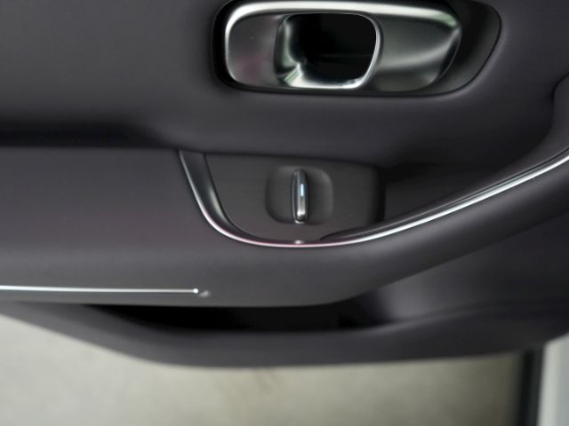 C10 REEV DESIGN 28,4kWh+NAVI+360° KAMERA+LED-SCH