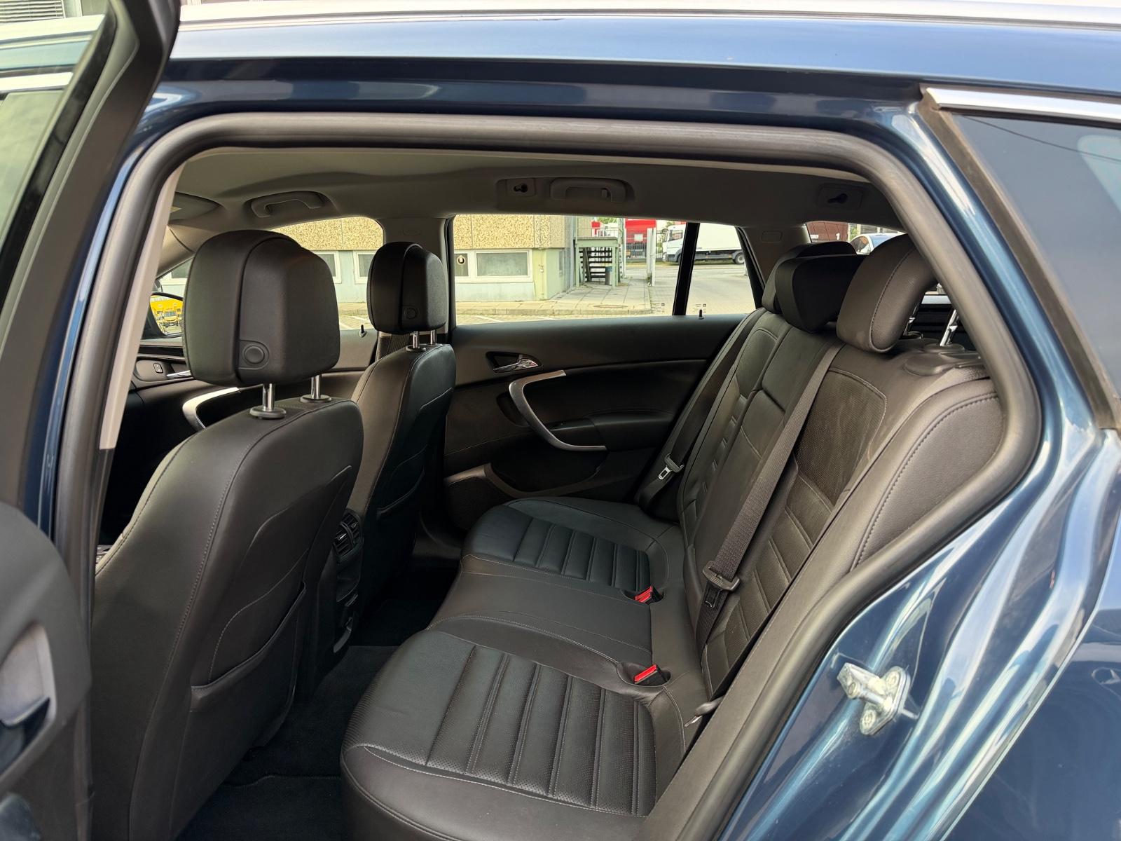 Opel Insignia LPG/Benzin Sports Tourer Business