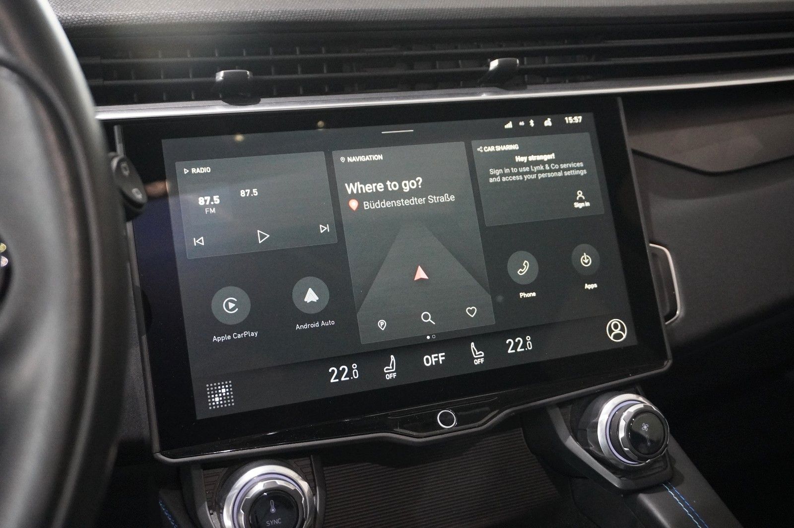 Fahrzeugabbildung Lynk&Co 01 1.5T HEV HYBRID NAVI/LED/SPORT/VIRT./PANO/DAB