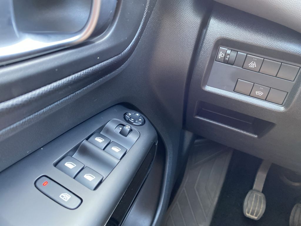 Fahrzeugabbildung Citroën C5 Aircross PT 130 S&S FEEL *Sitzh.*Navi*Cam*
