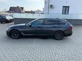 BMW 520 d/AUT/PDC/TEMP/LEDER/LED/NAV/ - BMW 520 Hybrid (Diesel/Elektro)