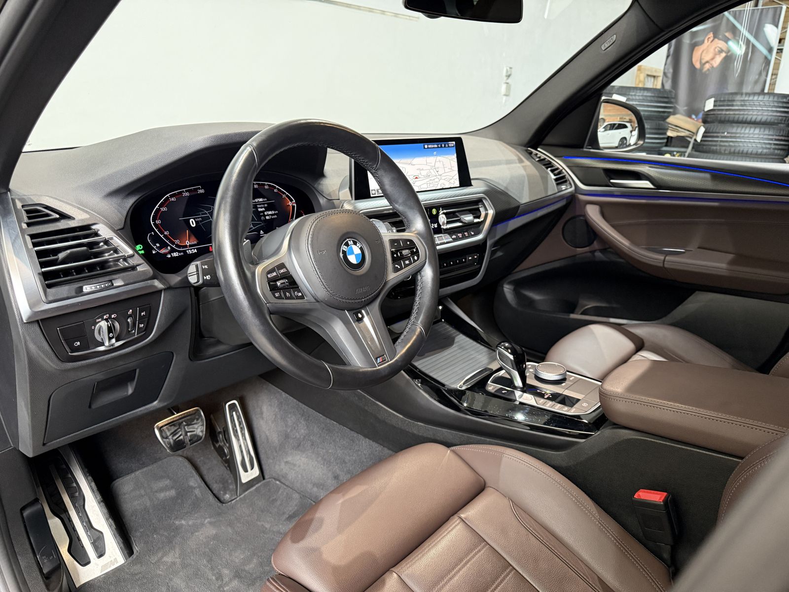 Fahrzeugeinzelansicht 10 Fahrzeugabbildung BMW X3 xDrive20i M Sportpaket | Sitzheizung | M Spor