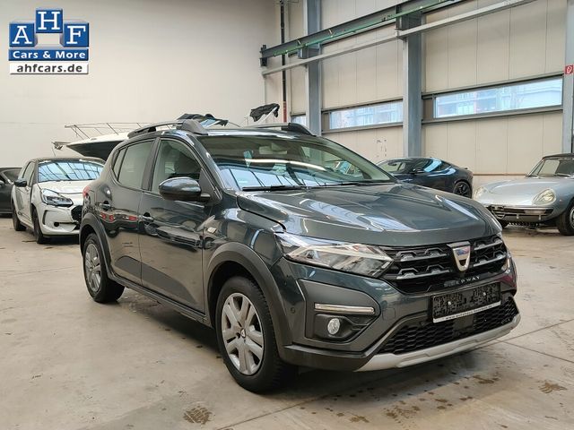 Dacia Sandero TCe 90 Stepway Comfort R-KAM LED NAVI