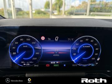 صورة 10 لـ 2024 Mercedes-BENZ EQA