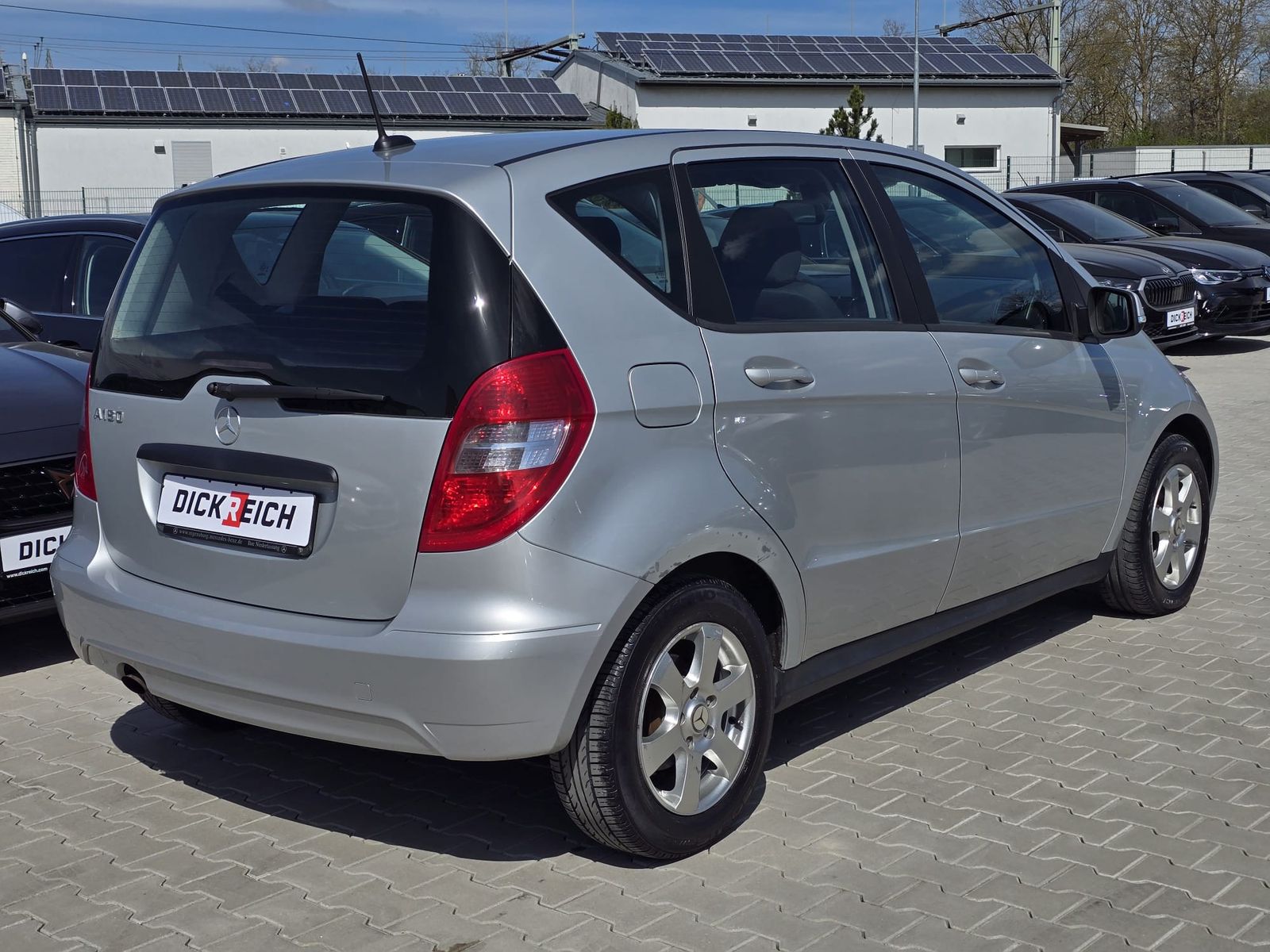 Fahrzeugabbildung Mercedes-Benz A 150 BlueEfficiency SHZ*BLUETOOTH*TÜV09-25