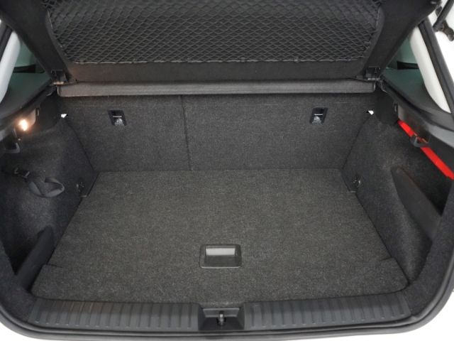 Kamiq TSI DRIVE 125+AHK+RÜCKFAHRKAMERA+SITZHEIZU