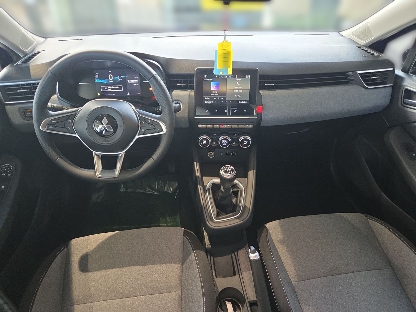 Fahrzeugabbildung Mitsubishi Colt Plus 90 PS *Schwenkbare AHK*DAB*SITZHZG*