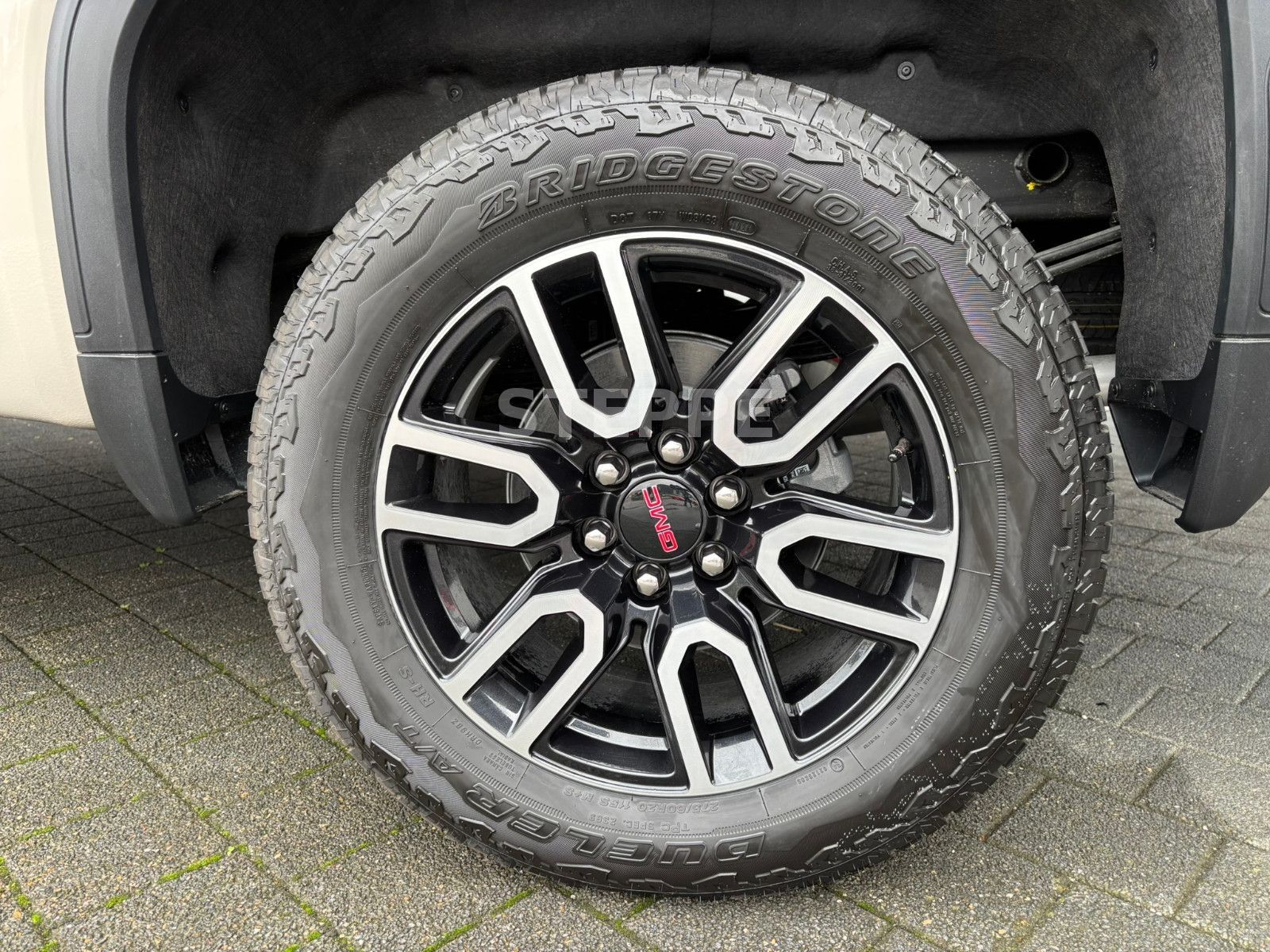 Gmc Sierra 1500 AT4 6.2V8 Crew Cab MY26 AHK 20"Alu