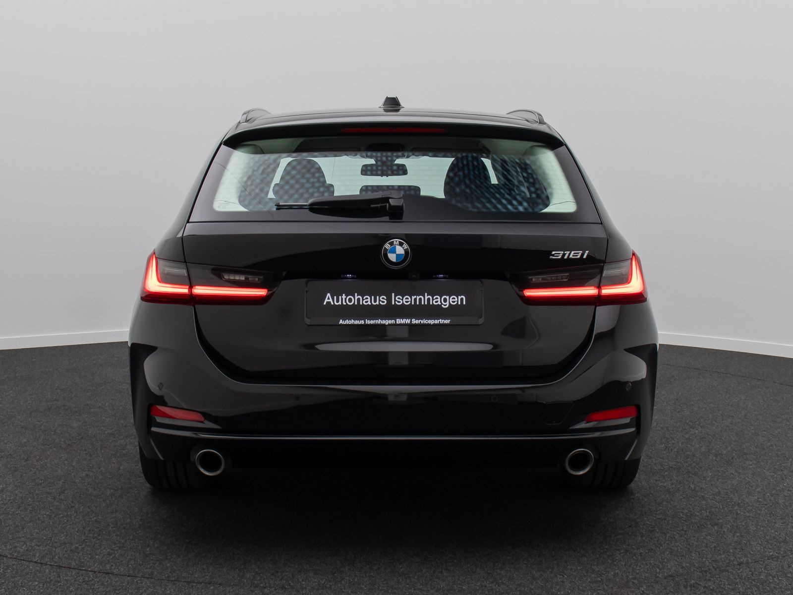 Fahrzeugabbildung BMW 318i Alarm DAB Kamera GeschwindigReg Sportlenkrd