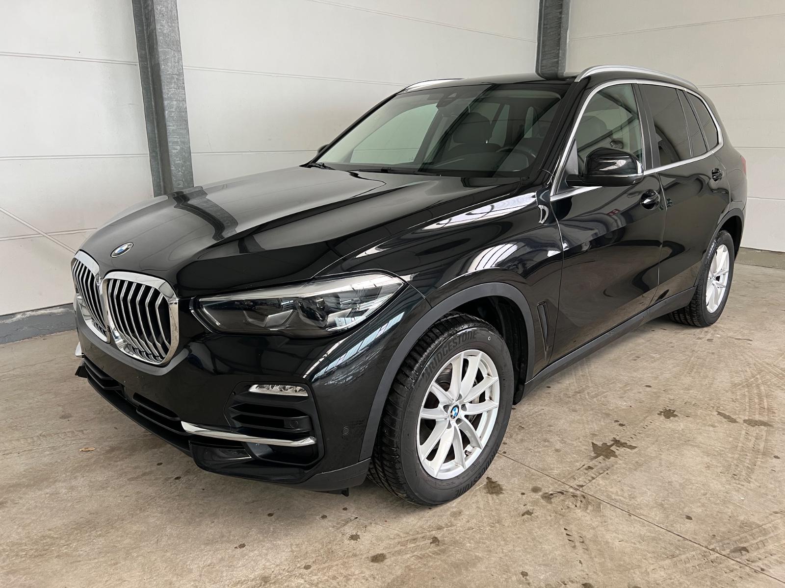 BMW X5 30d +Leder+LED+ACC+Park-A+AHK+Sthzg+Aktivlenk