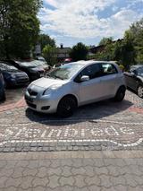 Daihatsu Charade 1,33 Dual-VVT-i - Daihatsu Gebrauchtwagen von 2012
