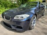 BMW M5 Baureihe M5 Lim. Basis - BMW M5 in Bochum