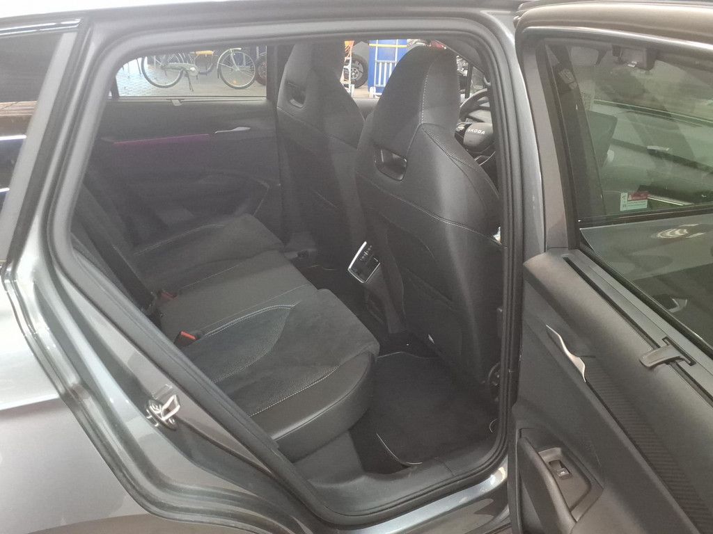 Skoda Enyaq - Bild 8