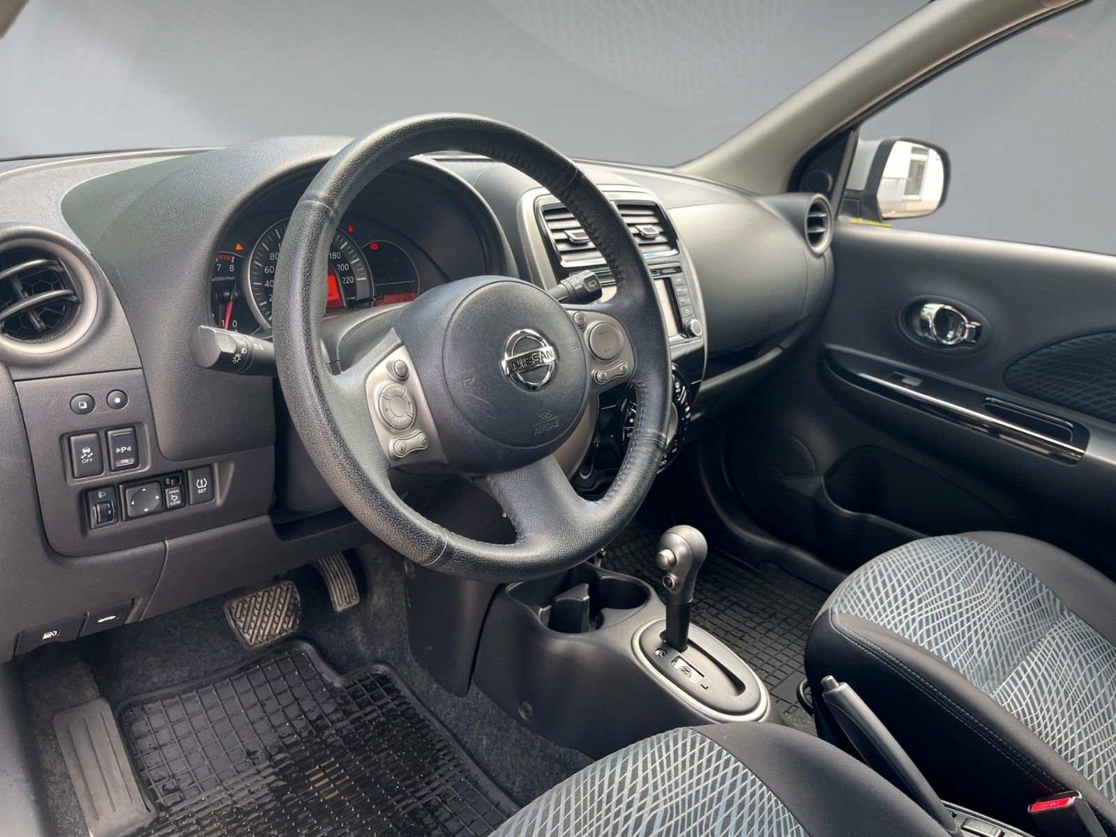 Nissan Micra N-Tec – Bild 11