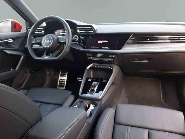 Fahrzeugabbildung Audi A3 Limousine 35TFSI Leder SONOS Pano Matrix 18"
