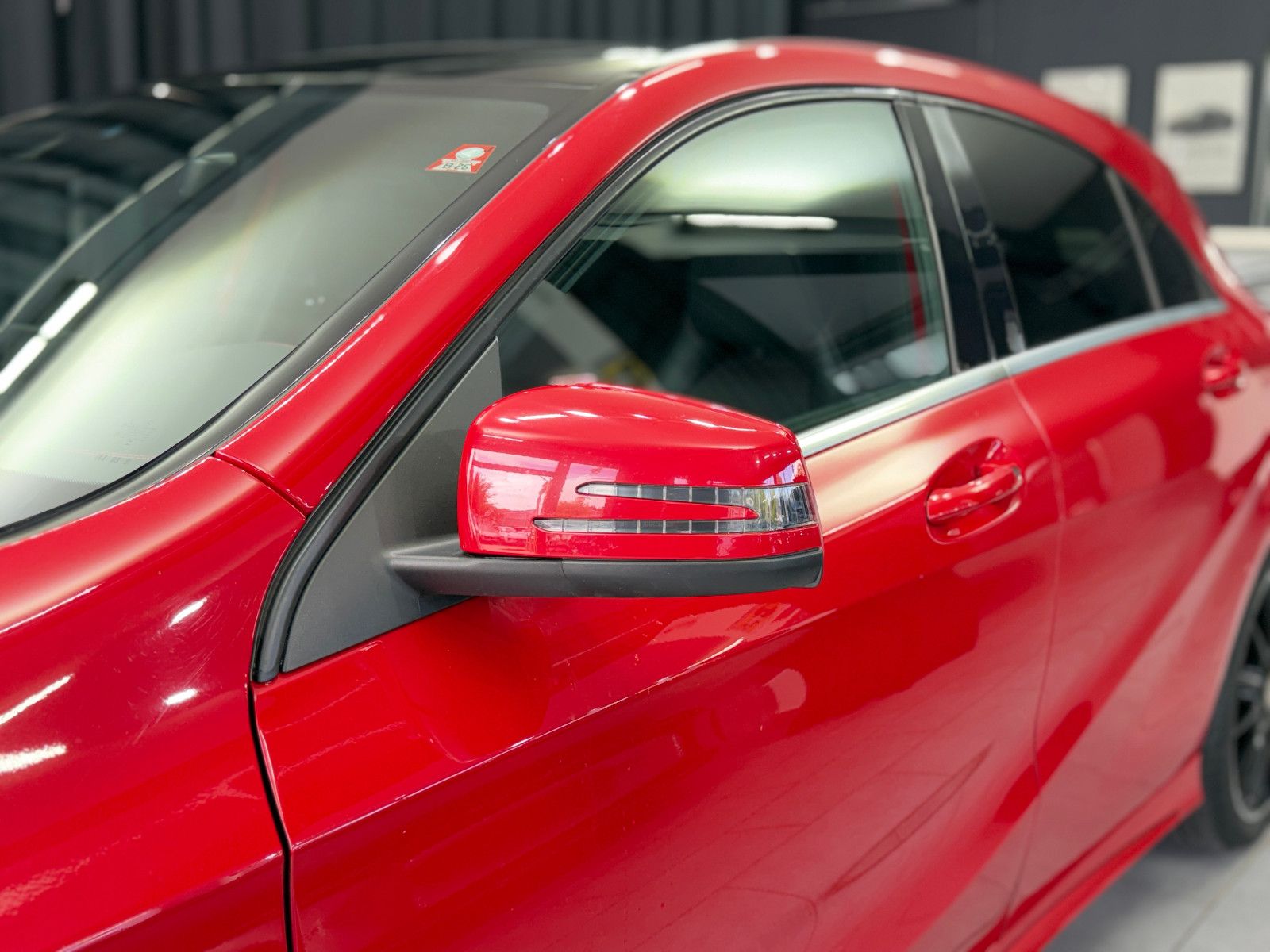 Fahrzeugabbildung Mercedes-Benz A 250 4Matic AMG-LINE|PANORAMA|7G AUTOMATIK|