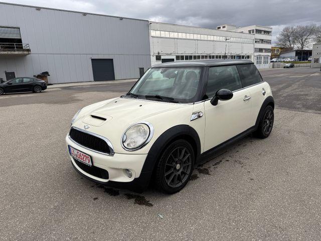 MINI Cooper S *Xenon*Teil-Leder*