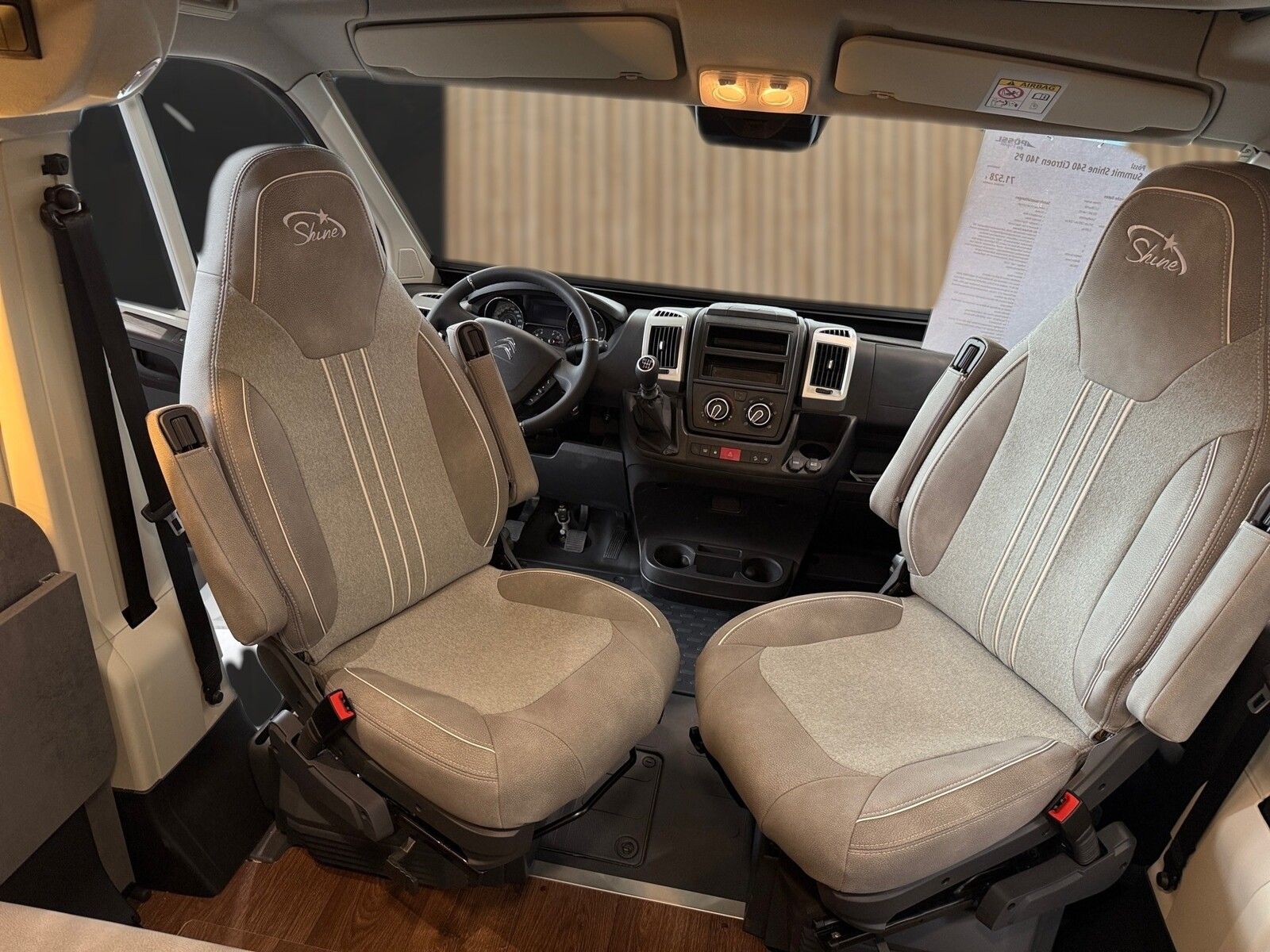 Fahrzeugabbildung Pössl Summit Shine 540 Citroen 140 PS