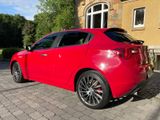 Alfa Romeo Giulietta 1.4 TB 16V Sportiva 18' Xenon 8fach - Alfa Romeo Giulietta: Sport