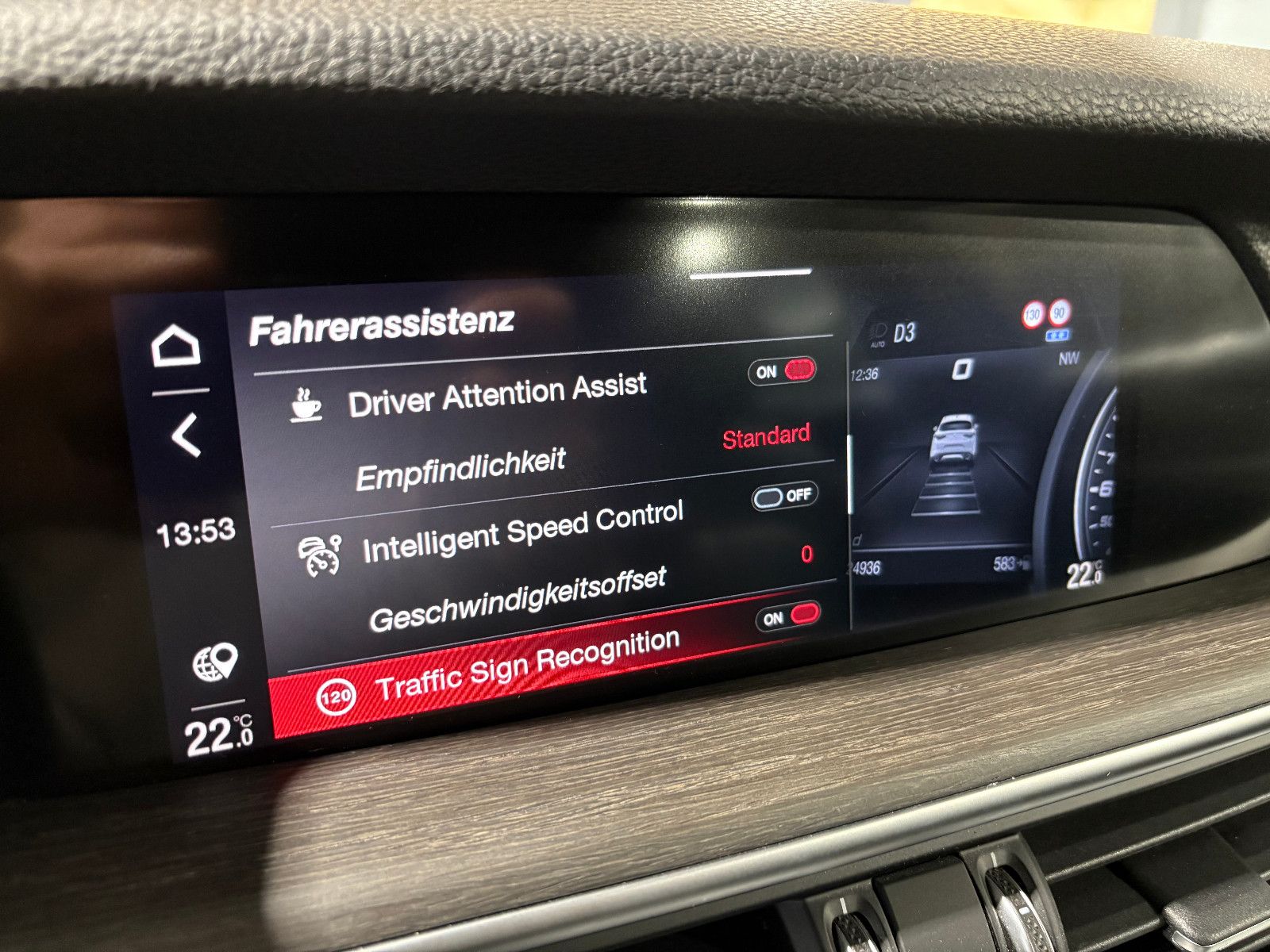 Fahrzeugabbildung Alfa Romeo Stelvio Ti Q4/MEMORY/NAVI/KAMERA/ACC/KLIMA