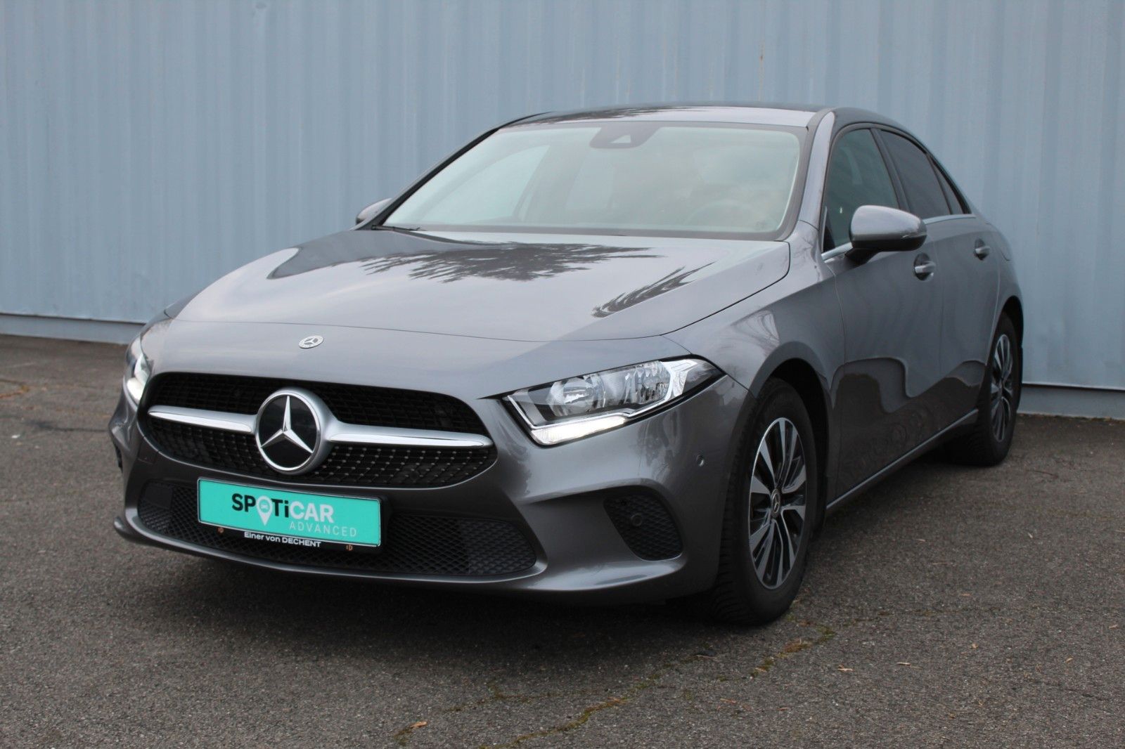 Fahrzeugabbildung Mercedes-Benz Lim A 200 Style 4Matic  Allrad*Navi*AHK