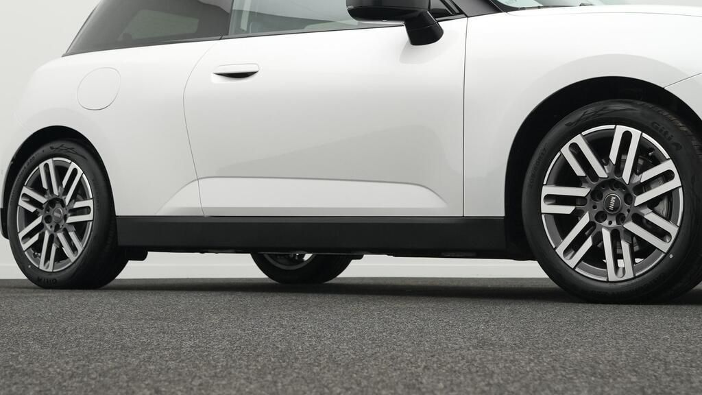 MINI Cooper SE - Bild 23