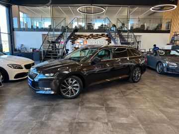 MYAUTOCENTER – Gebraucht- und Jahreswagen mit Werkstattservice in Pfaffenhofen Skoda Superb Combi L&K*MirrorLink*AHK*DAB*Klima*Kamera