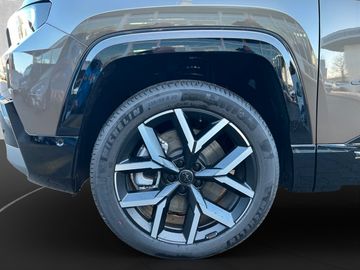 Jeep COMPASS BEV MY26 First Edition PANO 360°