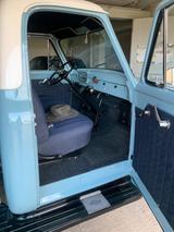 Ford F 250 - Ford F 250 mit Benzin-Antrieb