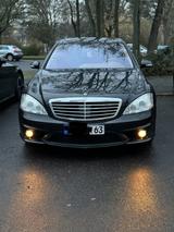 Mercedes-Benz S 63 AMG L AMG - Mercedes S 63 AMG Unfallwagen
