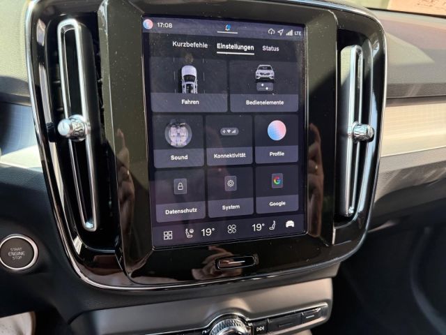 Volvo XC40 B3 Plus Black Edition mit PixelLED,360Kamer foto 18
