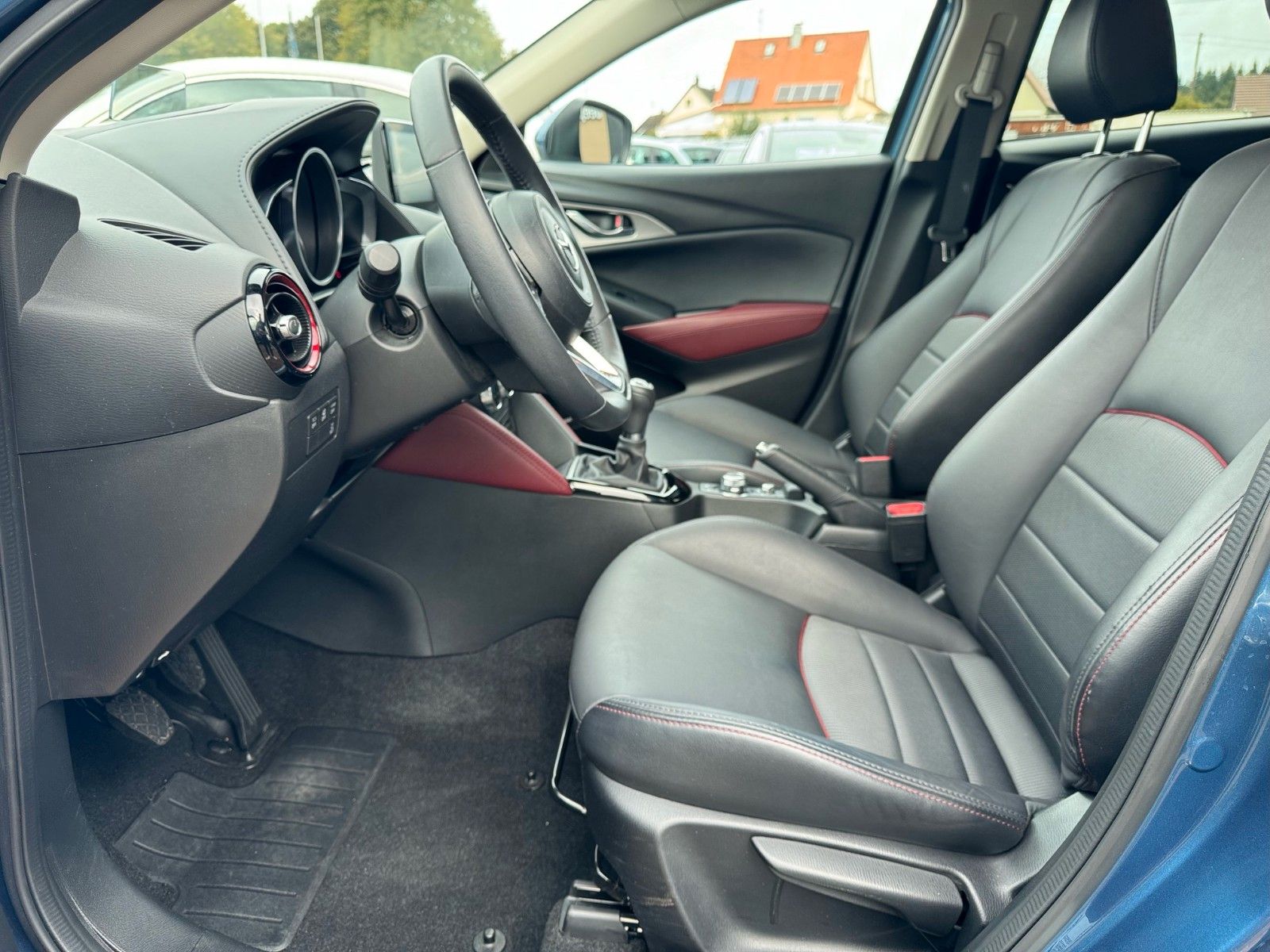 Fahrzeugabbildung Mazda CX-3 Sports-Line 2.0 SKYACTIV-G/ Kamera /Navi