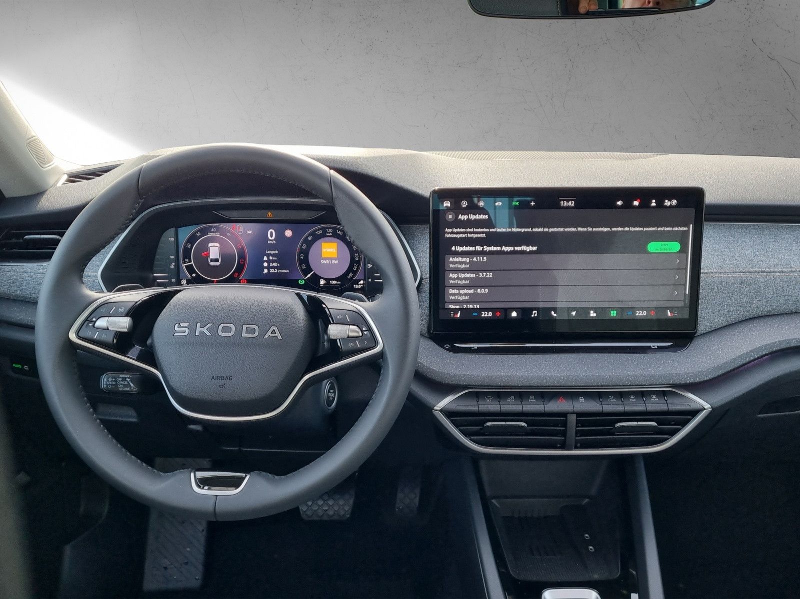 Fahrzeugabbildung SKODA Octavia Combi Tour 2.0 TDI 110kW/150PS AHK