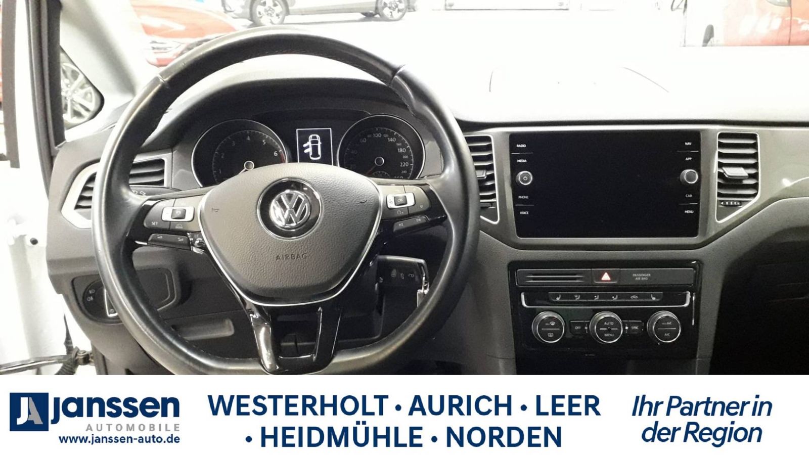 Fahrzeugabbildung Volkswagen Sportsvan 1,5 TSI ACT DSG Join