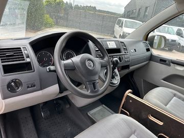 Volkswagen T5 Transporter - 11