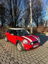 MINI Unfallfrei, TÜV 6/27, überholt, Sonderlackierung