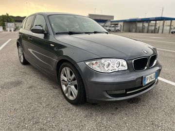 BMW 118 - 2