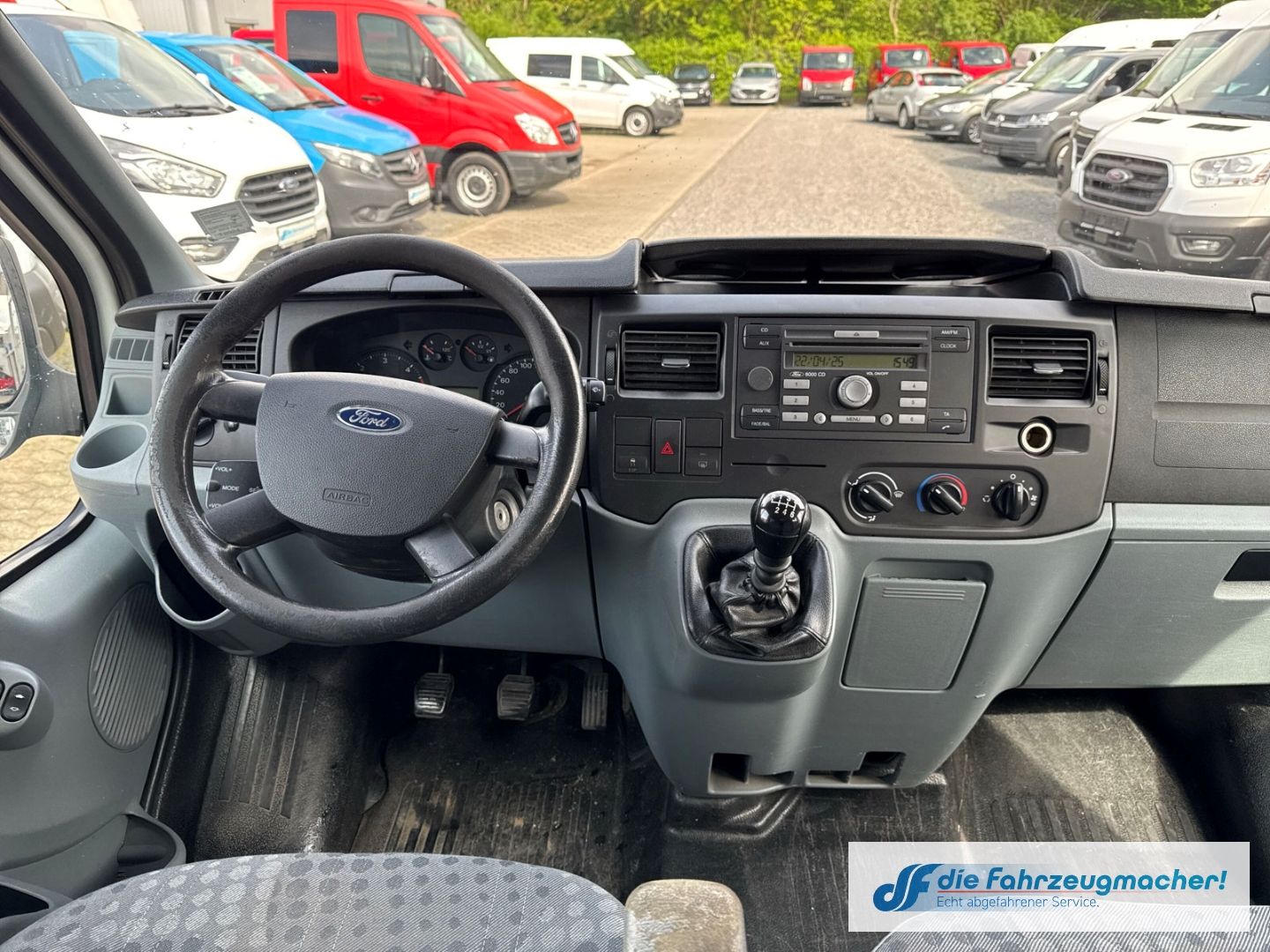 Fahrzeugabbildung Ford Transit Kombi FT 300 K 2.2 TDCi *EXPORT