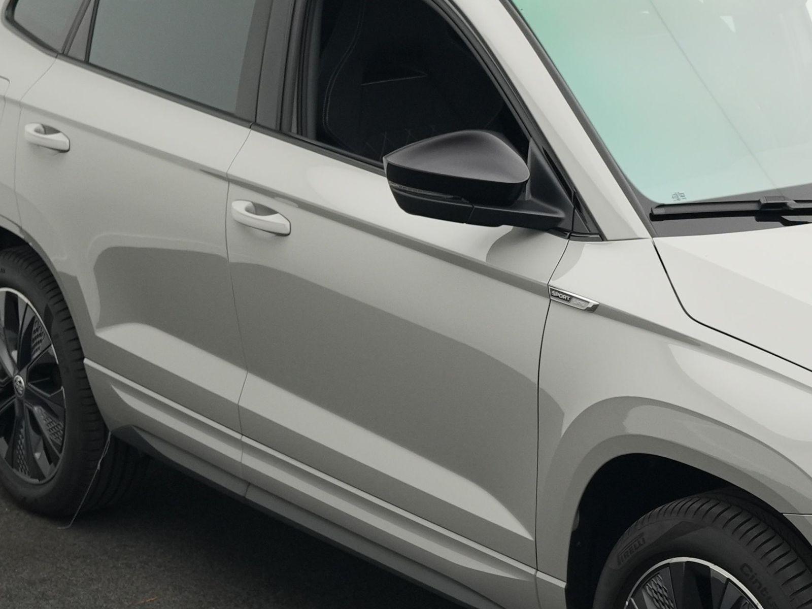 Skoda Karoq Sportline 2.0 TSI 4x4 DSG*AHK*R-KAM*LED*18